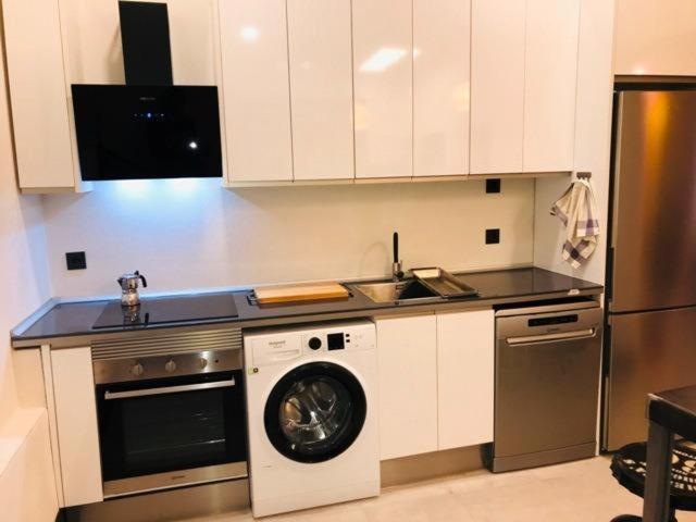 מדריד 7 Beds, 3Bedr, Centro, Sol, Gran Via, Metro Noviciado, Callao מראה חיצוני תמונה
